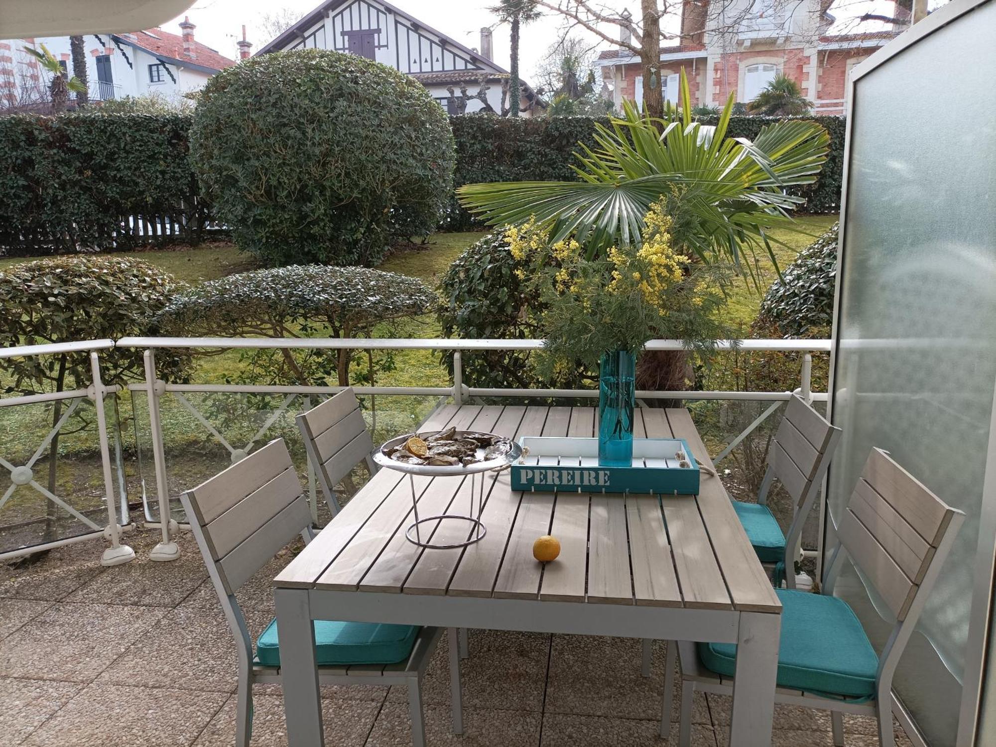 Appartement T2 En Front De Mer A Arcachon, Acces Direct Plage, Parking, Animaux Admis - Fr-1-374-201 Exteriör bild