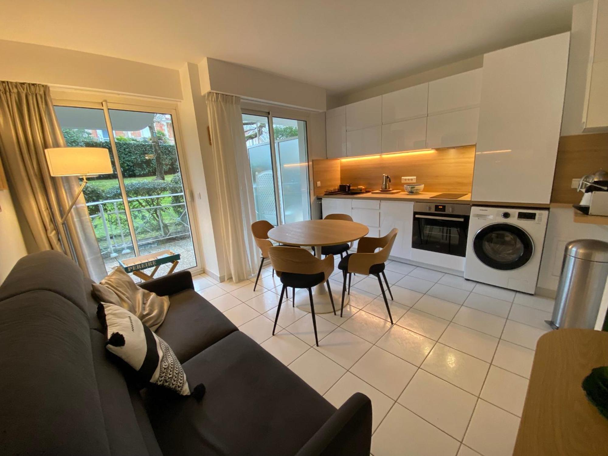 Appartement T2 En Front De Mer A Arcachon, Acces Direct Plage, Parking, Animaux Admis - Fr-1-374-201 Exteriör bild